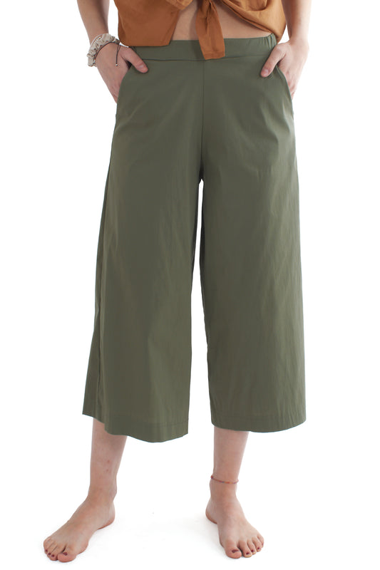 Pantalone corto a palazzo da Donna Susy mix - Verde