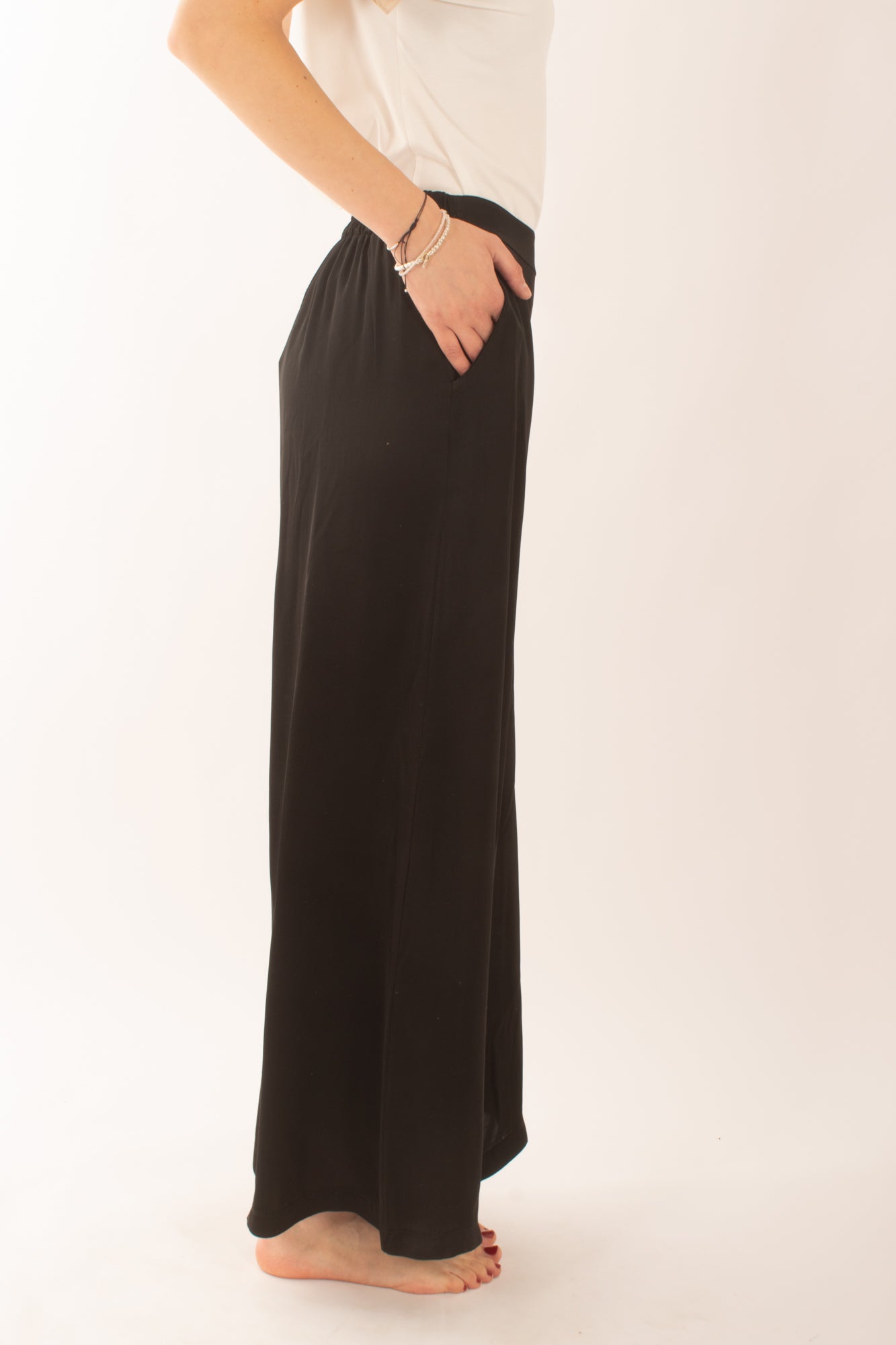 Pantalone a palazzo in viscosa da Donna Susy mix - Nero