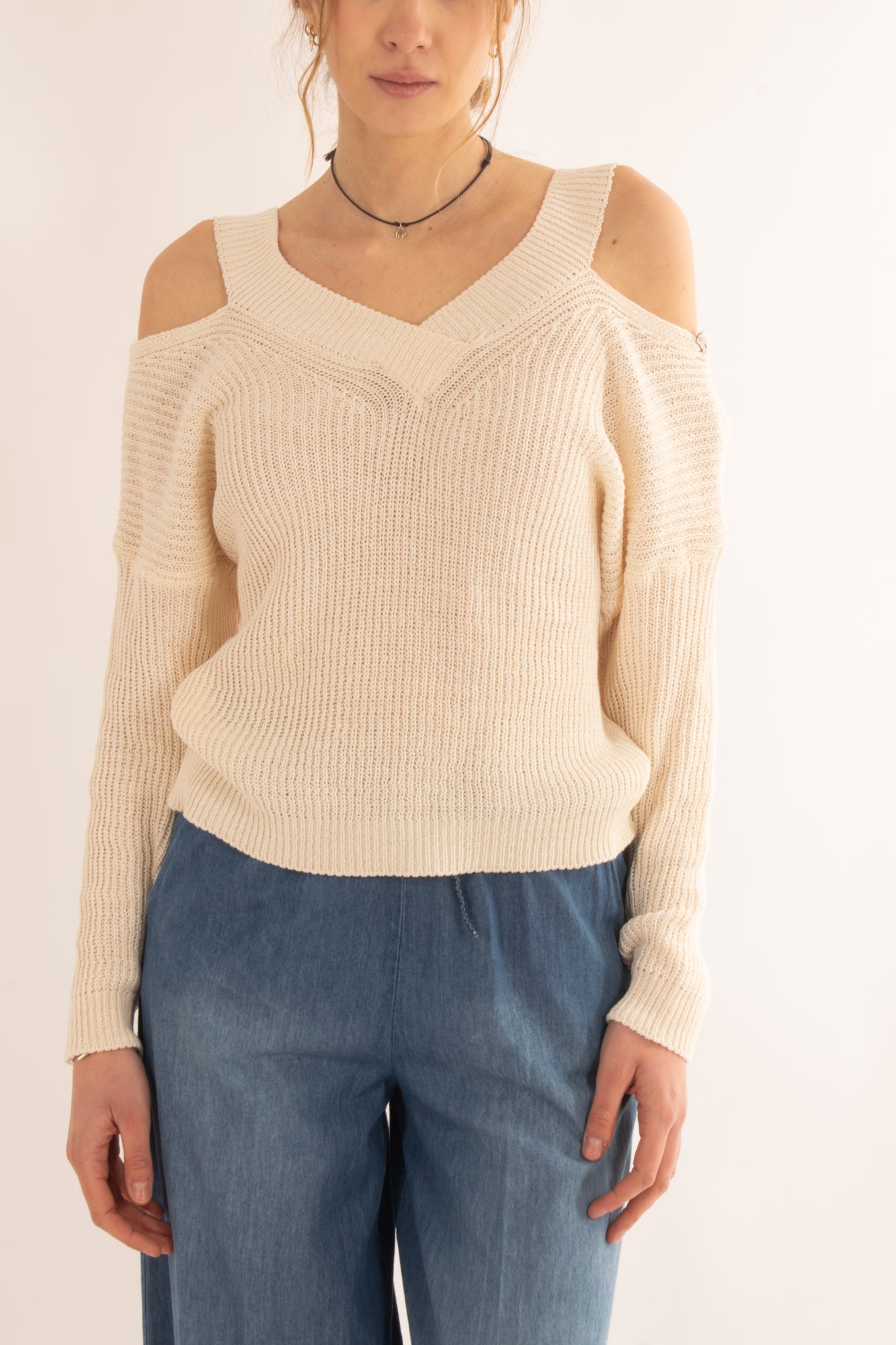 Maglia di filo con spalle scoperte da Donna Susy mix - Crema