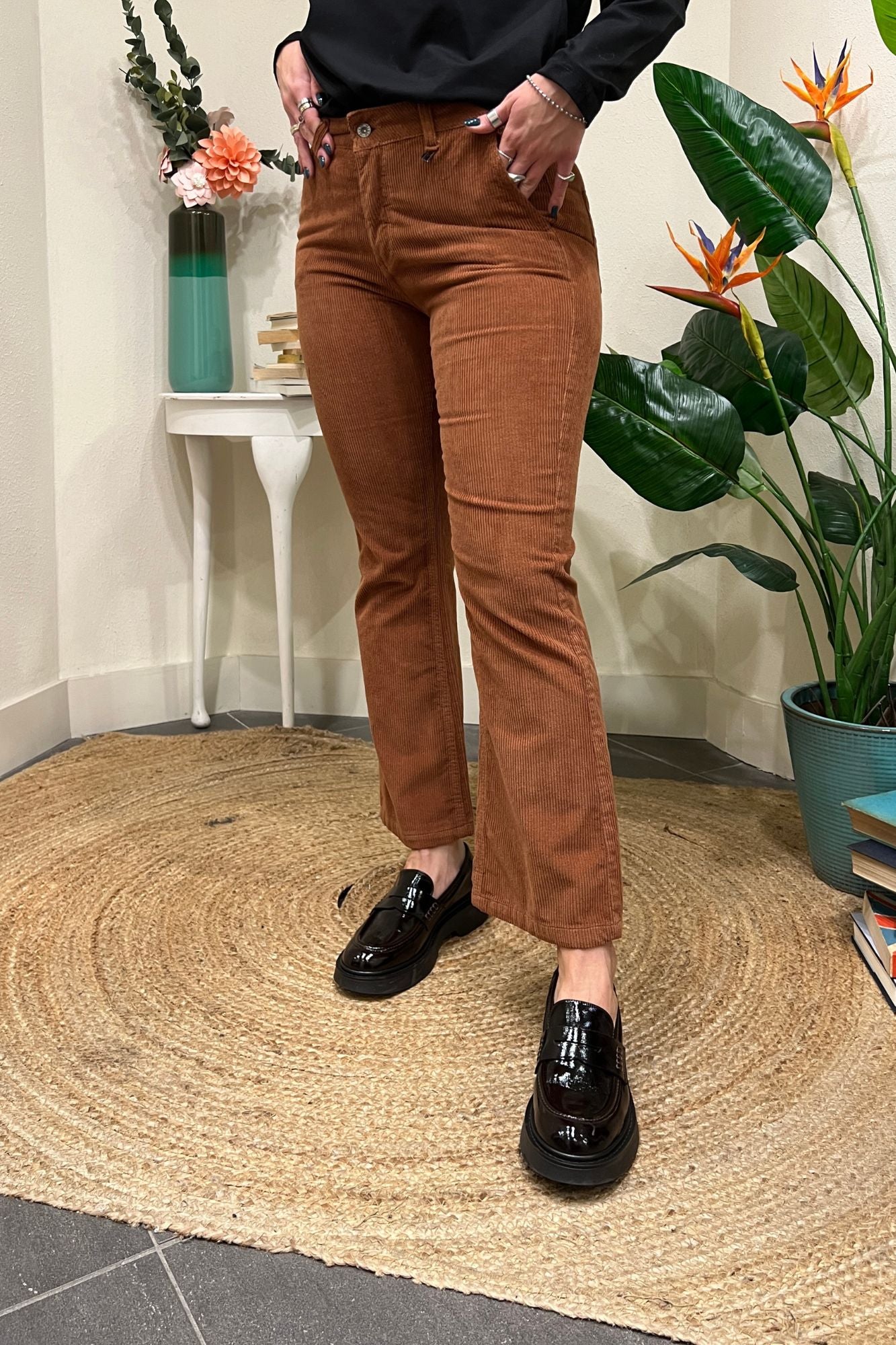 LE STREGHE Pantalone velluto Le streghe Bruciato