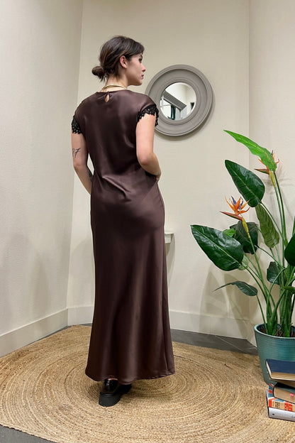 MOTEL Abito satin con pizzo Motel Marrone