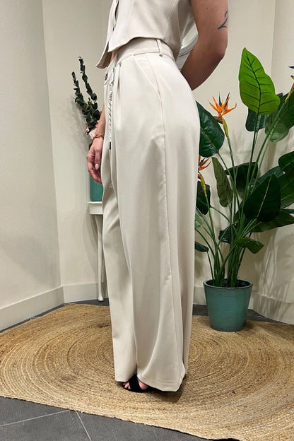 PHILIA LOFT Lana
