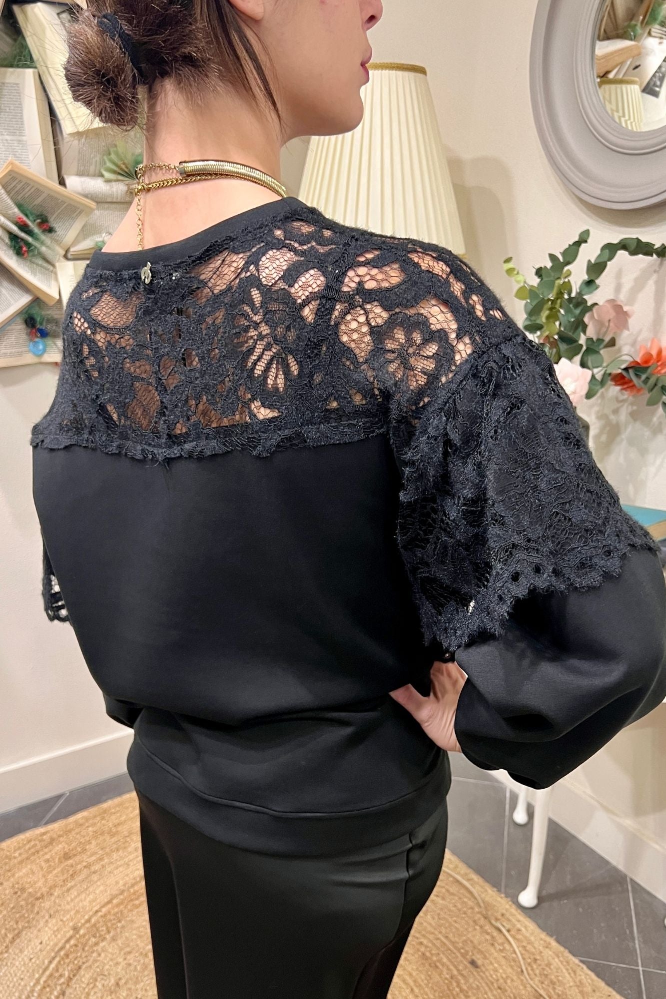 PHILIA LOFT Felpa con pizzo Phlia loft Nero