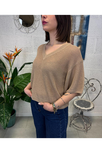 LE STREGHE Maglia scollo v Le streghe Beige