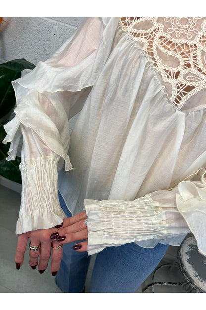 MOTEL Blusa con uncinetto Motel Panna