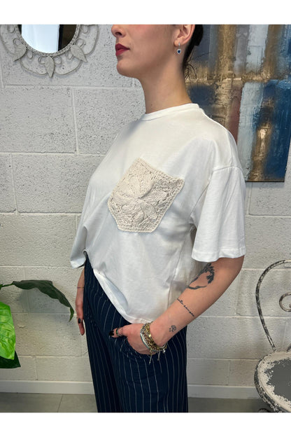 PHILIA LOFT T- shirt con taschino uncinetto Philia loft Panna