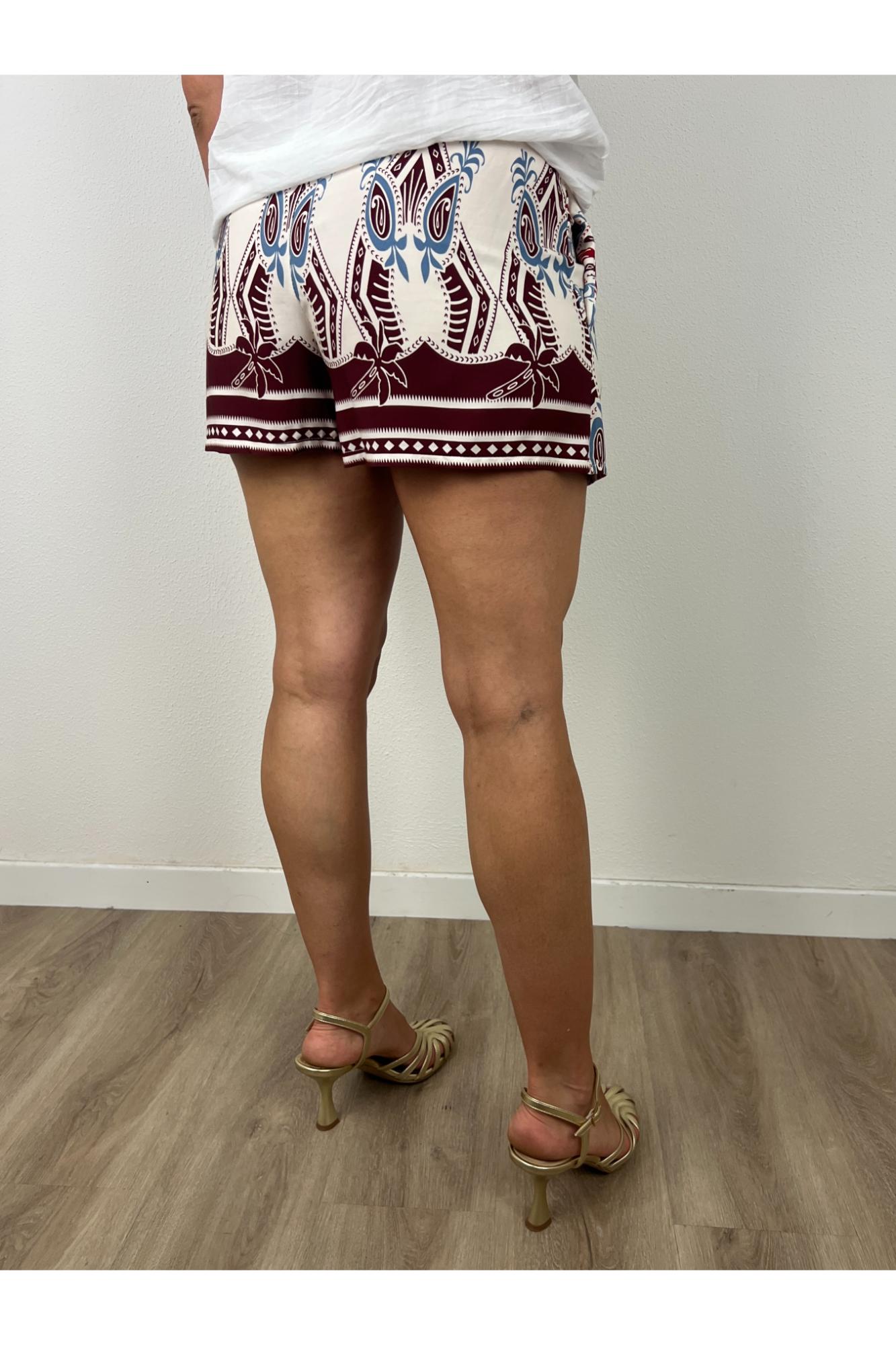 SUSY MIX Shorts a gonna fantasia Susy mix Vino