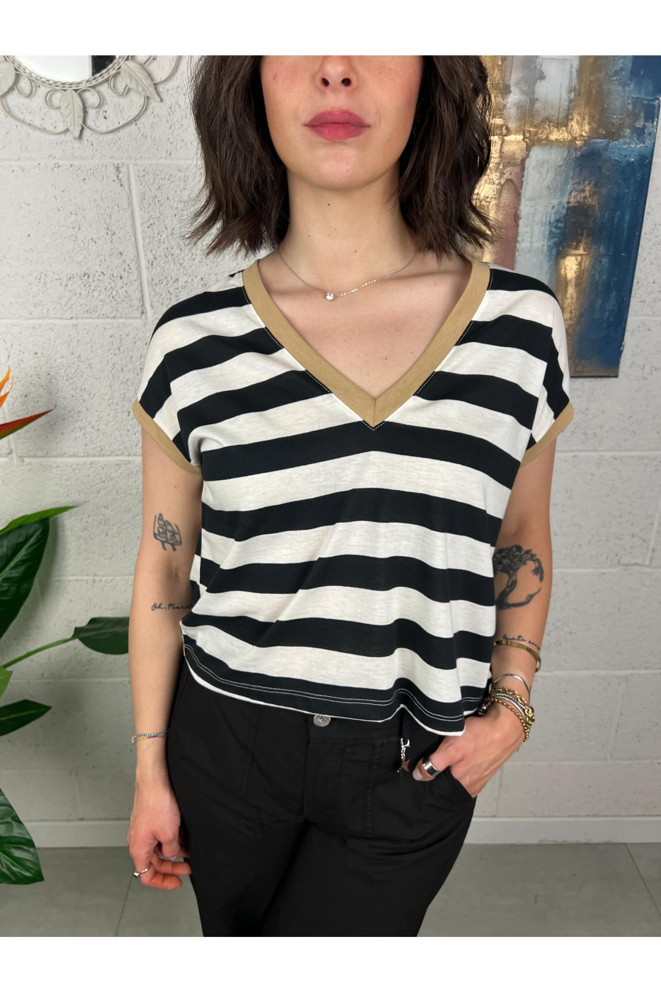 SUSY MIX Maglia rigata a v Susy mix Nero