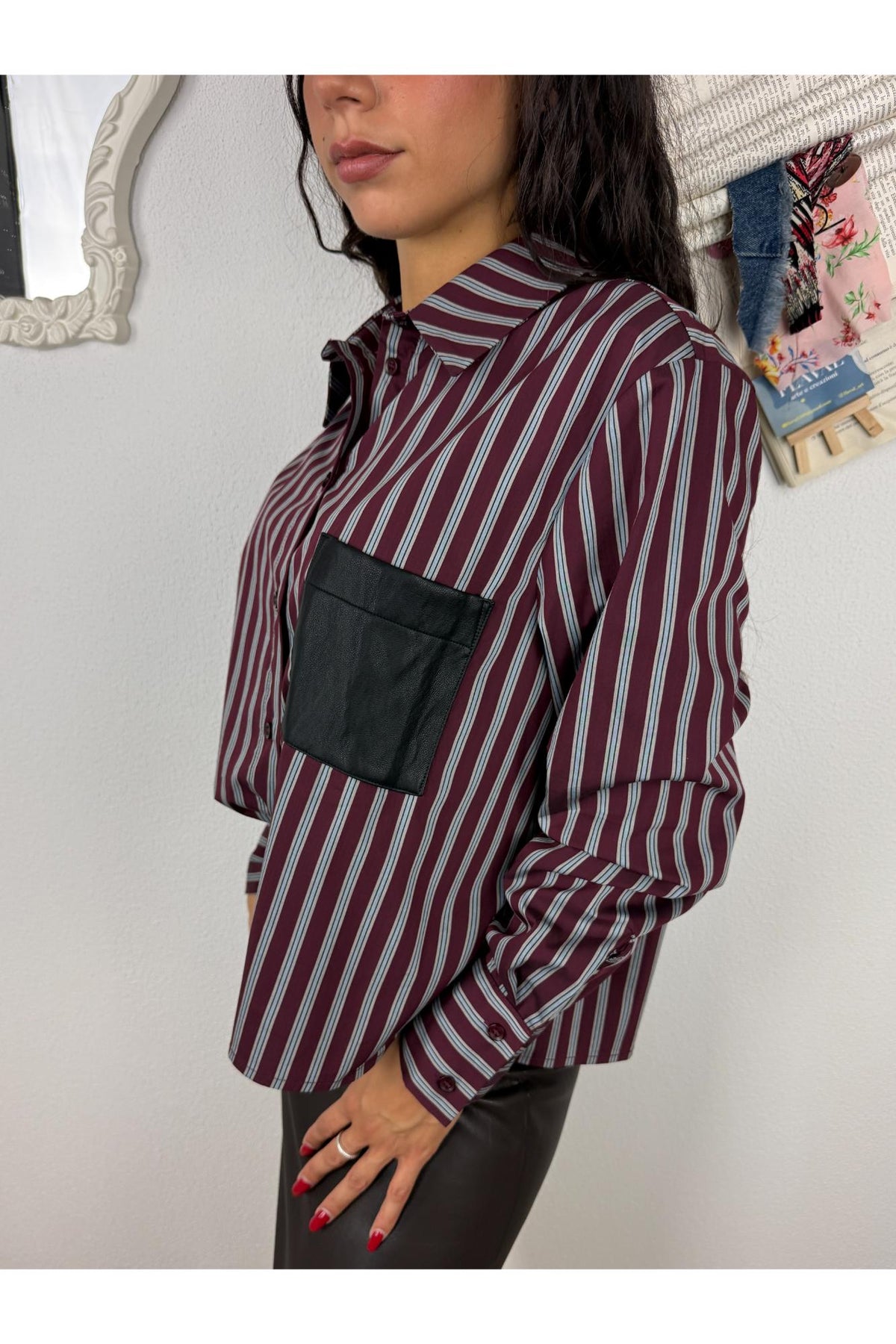 DIXIE Camicia rigata con taschino ecopelle Dixie Bordeau