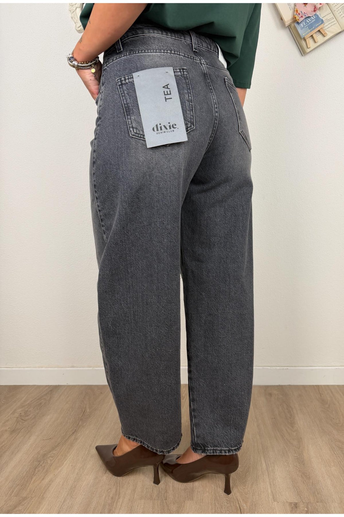 DIXIE Jeans barrel scolorito Dixie Denim