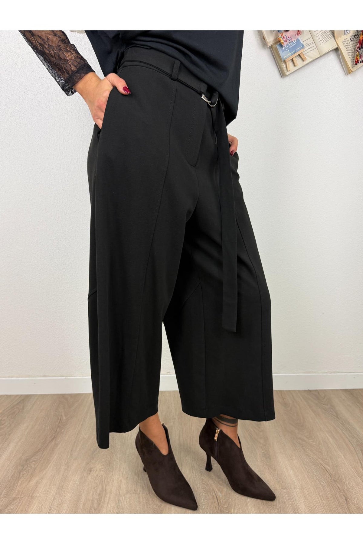IMPERIAL Pantalone corto a palazzo con cinta Imperial Nero