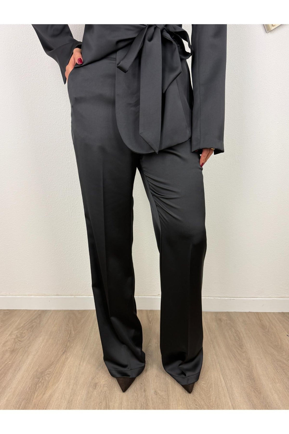 IMPERIAL Pantalone a palazzo in raso Imperial Nero