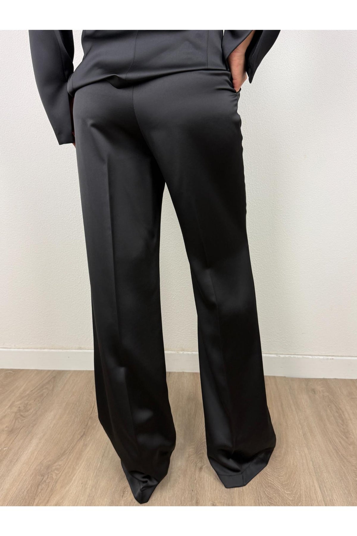 IMPERIAL Pantalone a palazzo in raso Imperial Nero