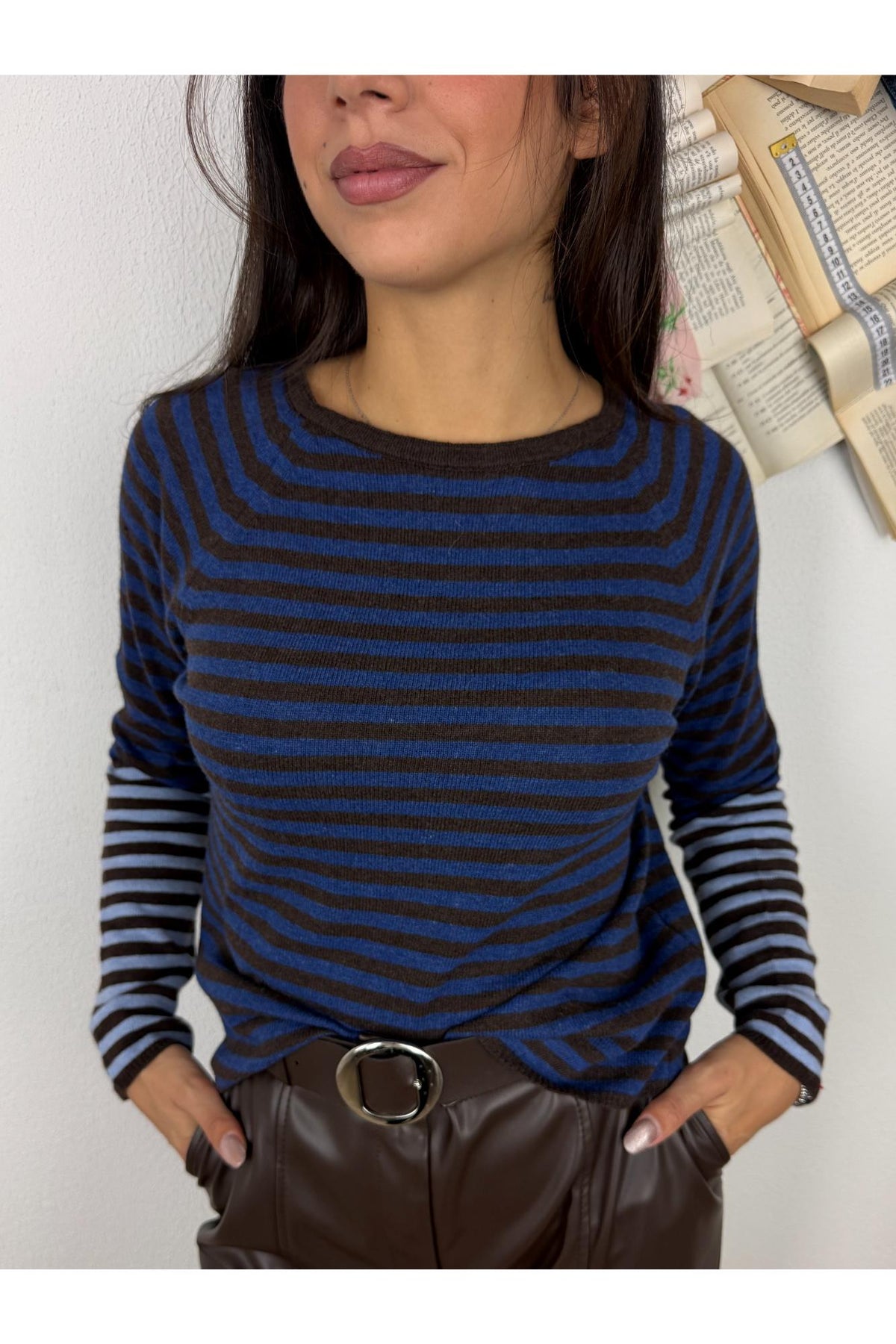 LE STREGHE Maglione rigato Le streghe Moro