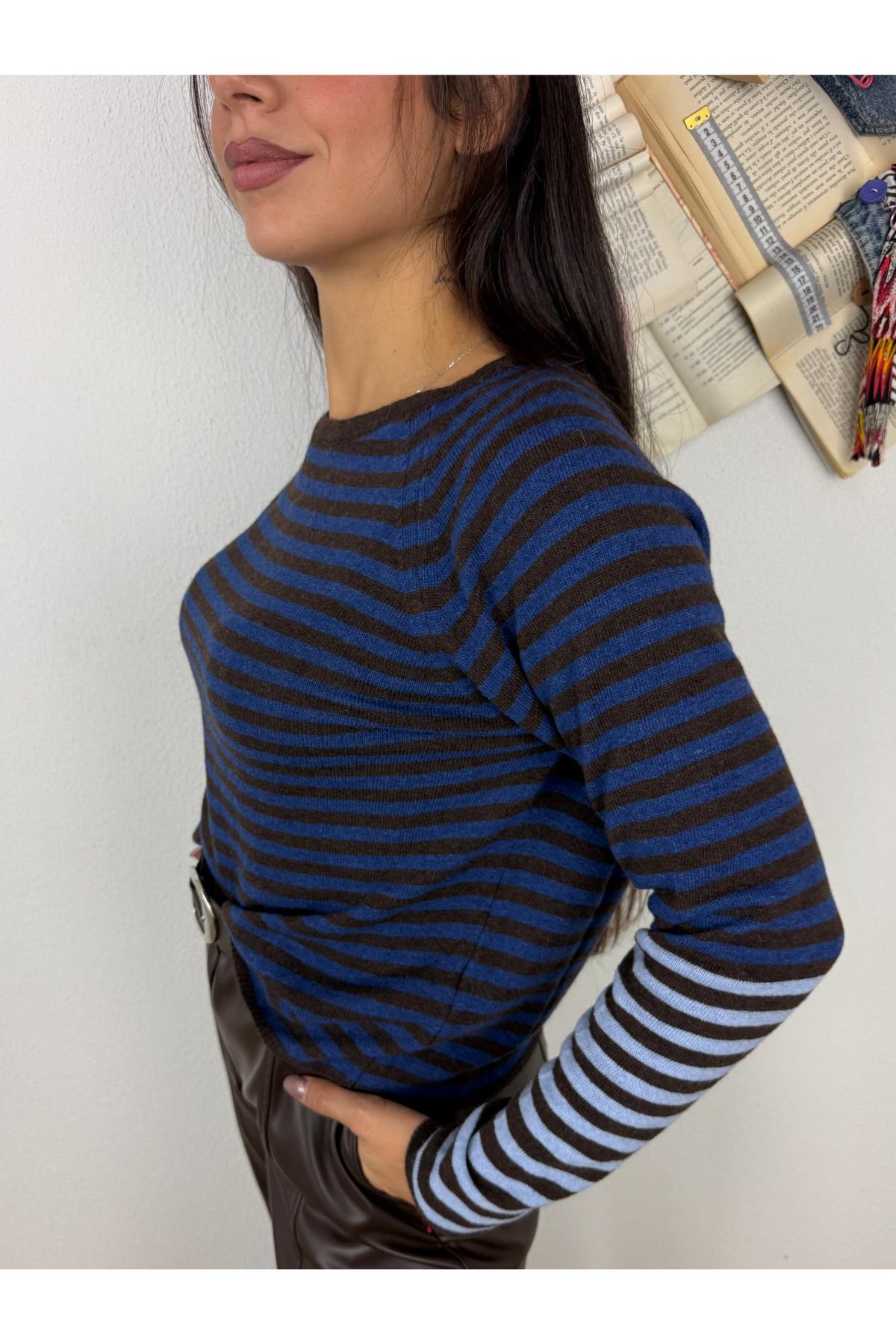 LE STREGHE Maglione rigato Le streghe Moro