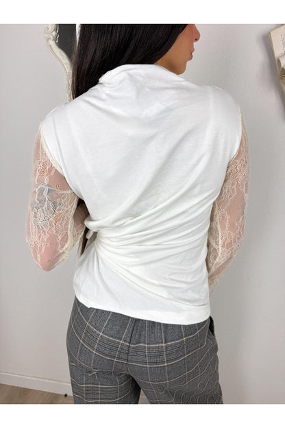 METOO Maglia con nodo e manica in pizzo Metoo Panna