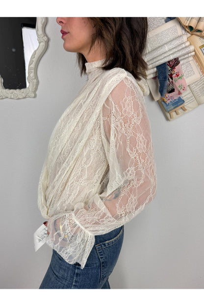 METOO Maglia in pizzo con incrocio Metoo Latte