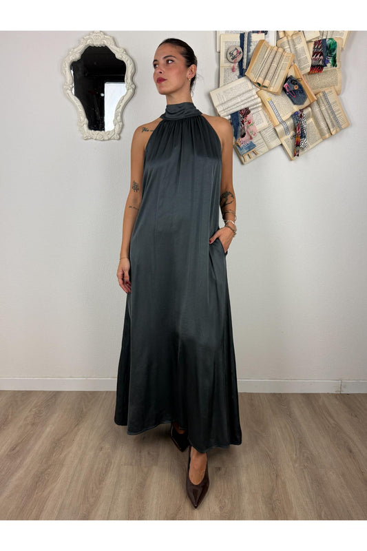 METOO Abito lungo in satin con fiocco sulla schiena Metoo Fumo