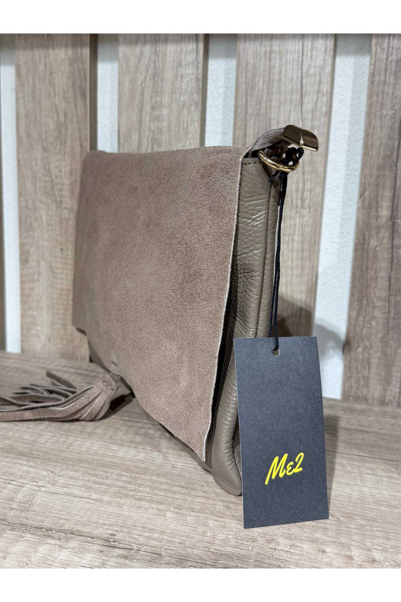 METOO TRINKETS Borsa piatta con pendaglio Metoo Sabbia