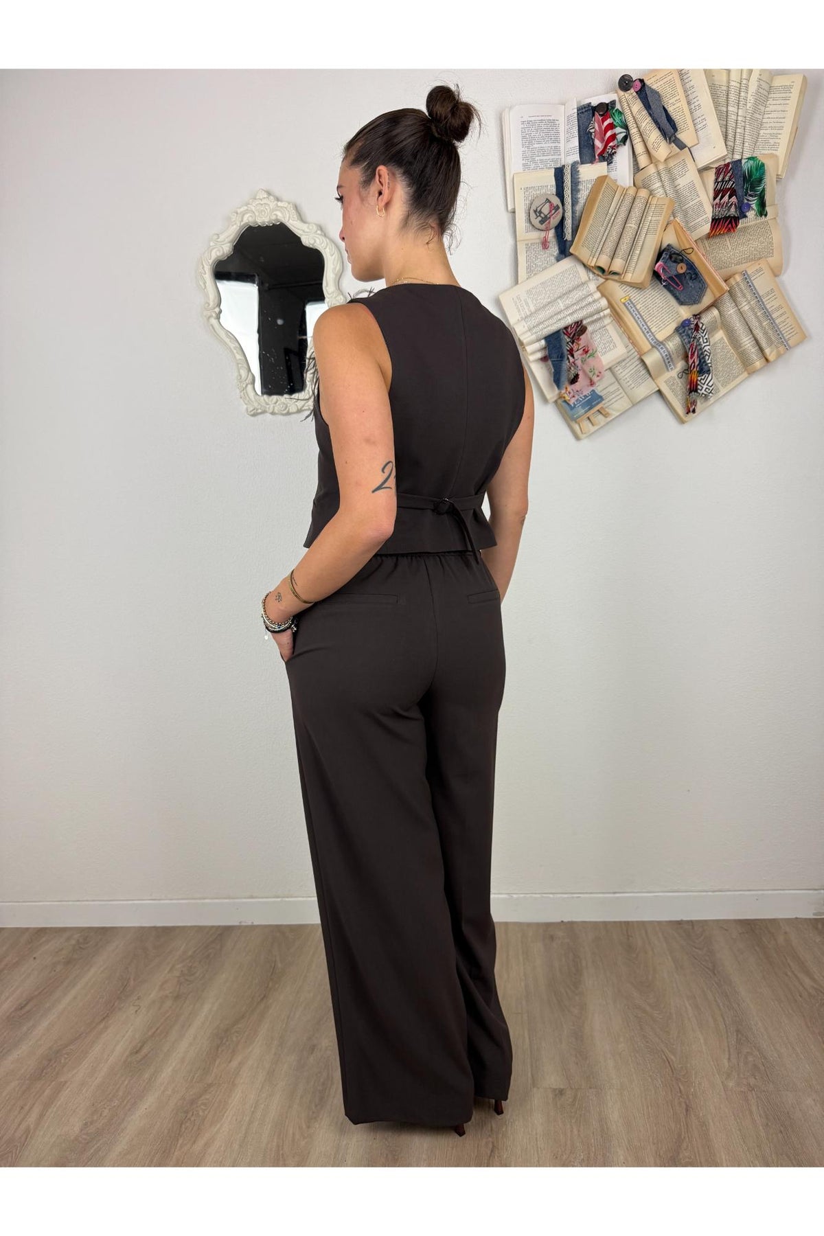 MOTEL Completo gilet + pantalone palazzo Motel Moro