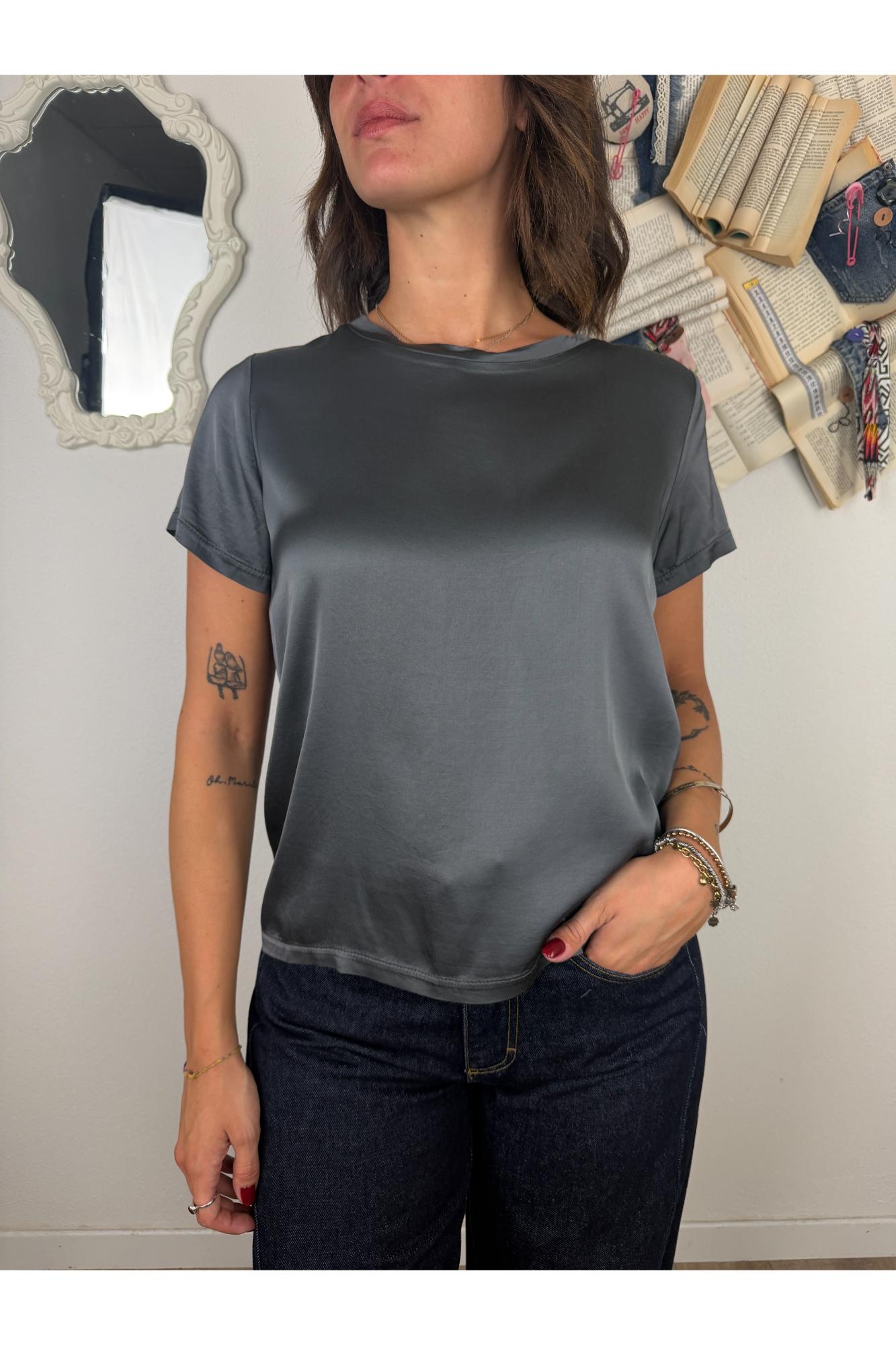 MOTEL Maglia in satin manica corta Londra