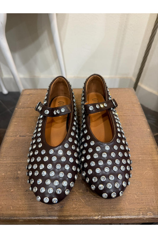 OVYE' Scarpa ballerina con borchie Ovye Moro