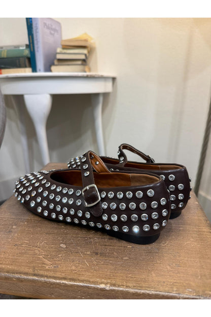 OVYE' Scarpa ballerina con borchie Ovye Moro