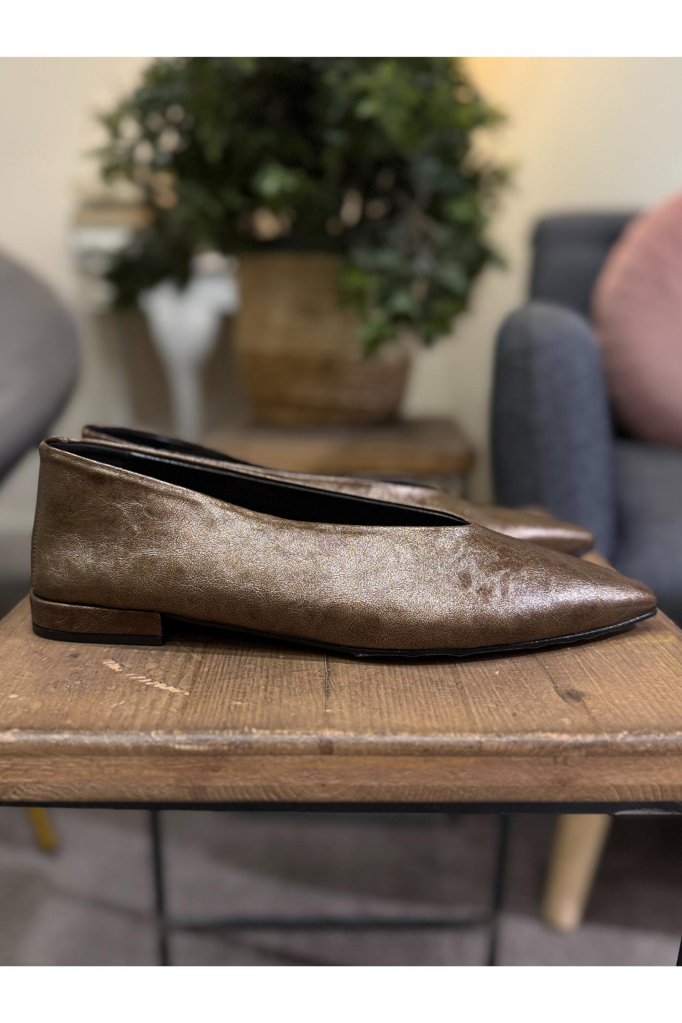 OVYE' Ballerine con punta Ovye' Bronzo