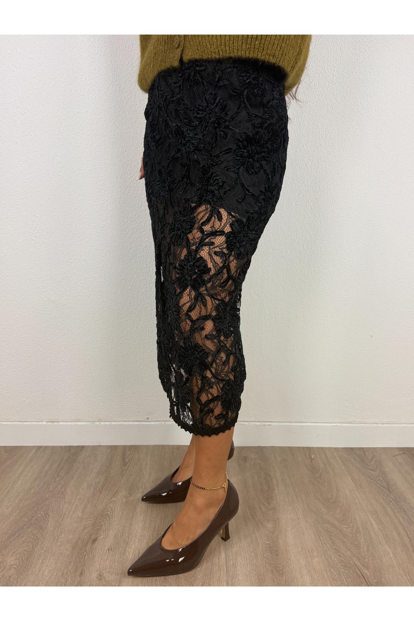 PHILIA LOFT Gonna 3/4 in pizzo Nero