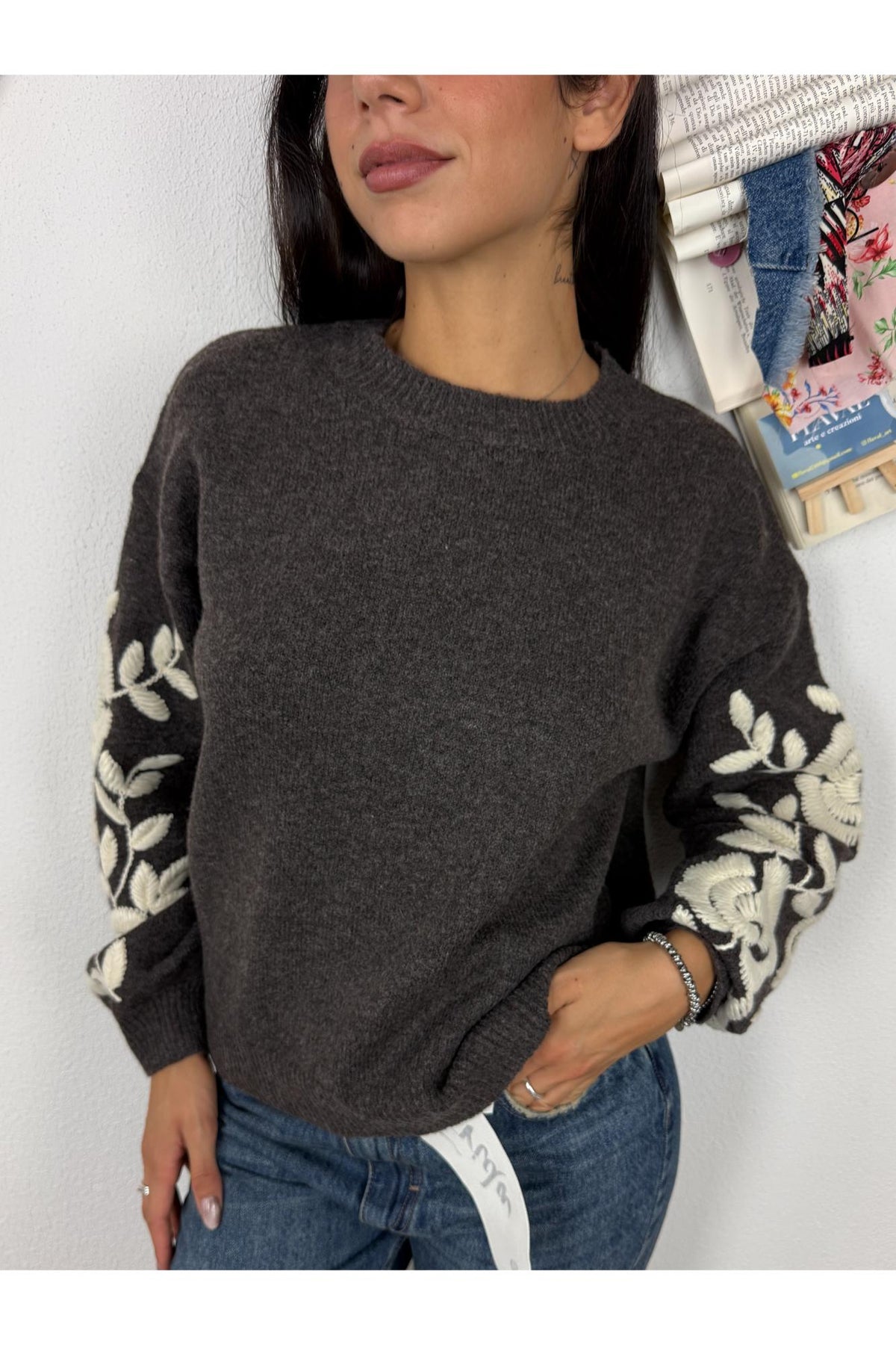 SOUVENIR Maglione con ricami sulla manica Souvenir Moro