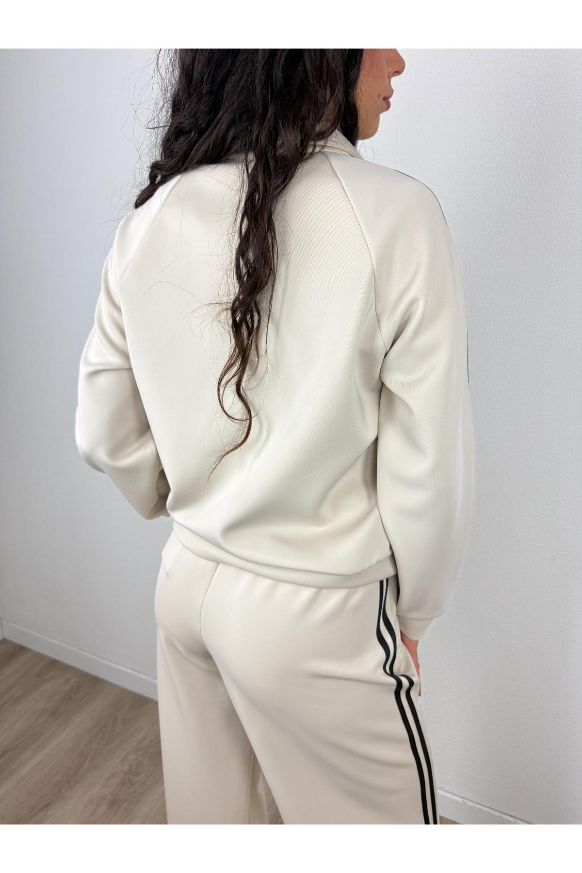 SUSY MIX Felpa con zip e righe lungo la spalla Susy mix Panna