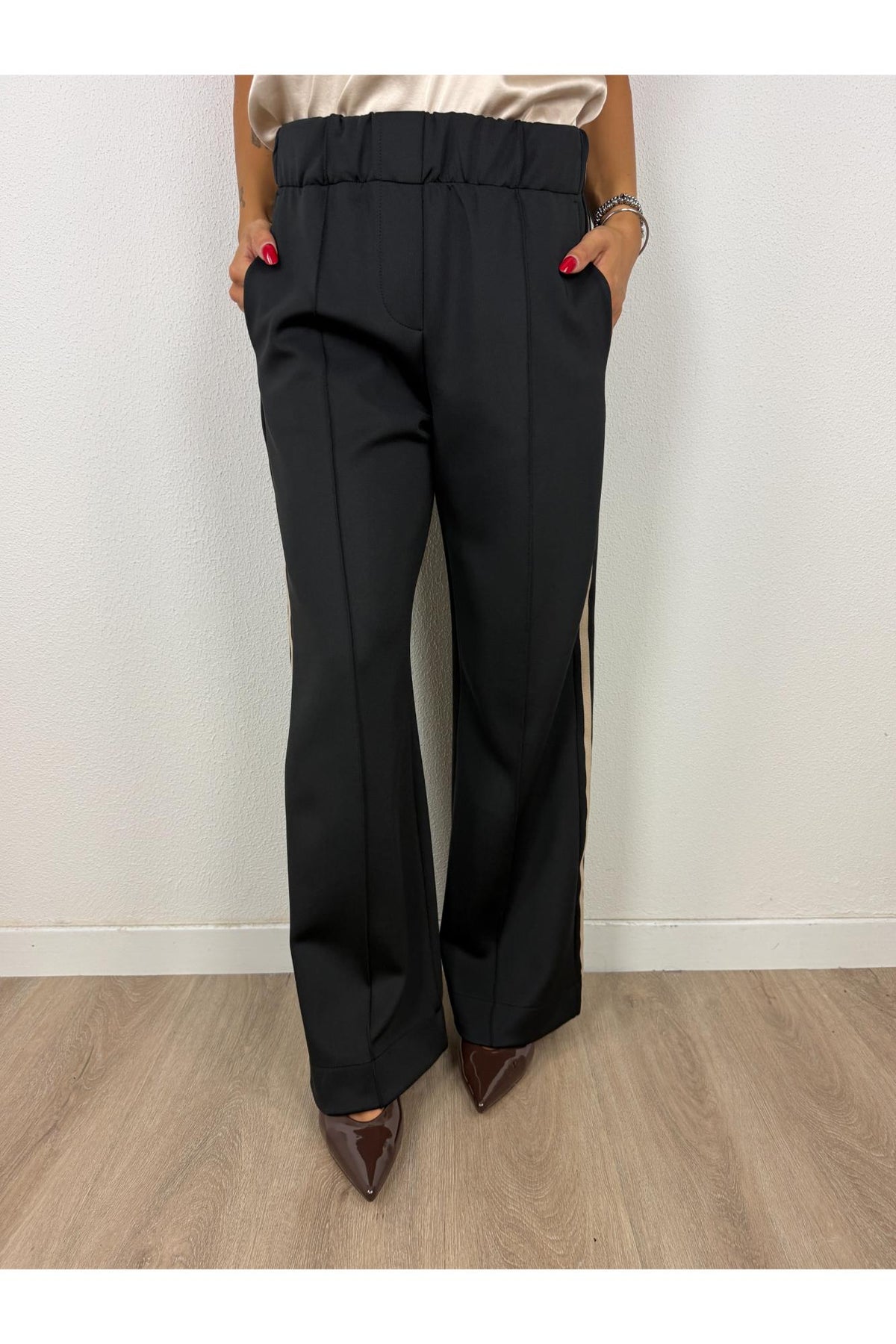 SUSY MIX Pantalone palazzo con righe laterali Susy mix Nero