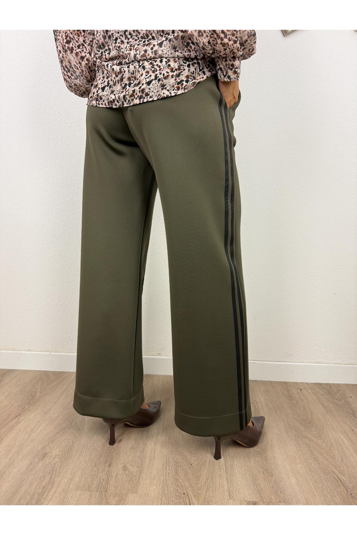 SUSY MIX Pantalone palazzo con righe laterali Susy mix Verde