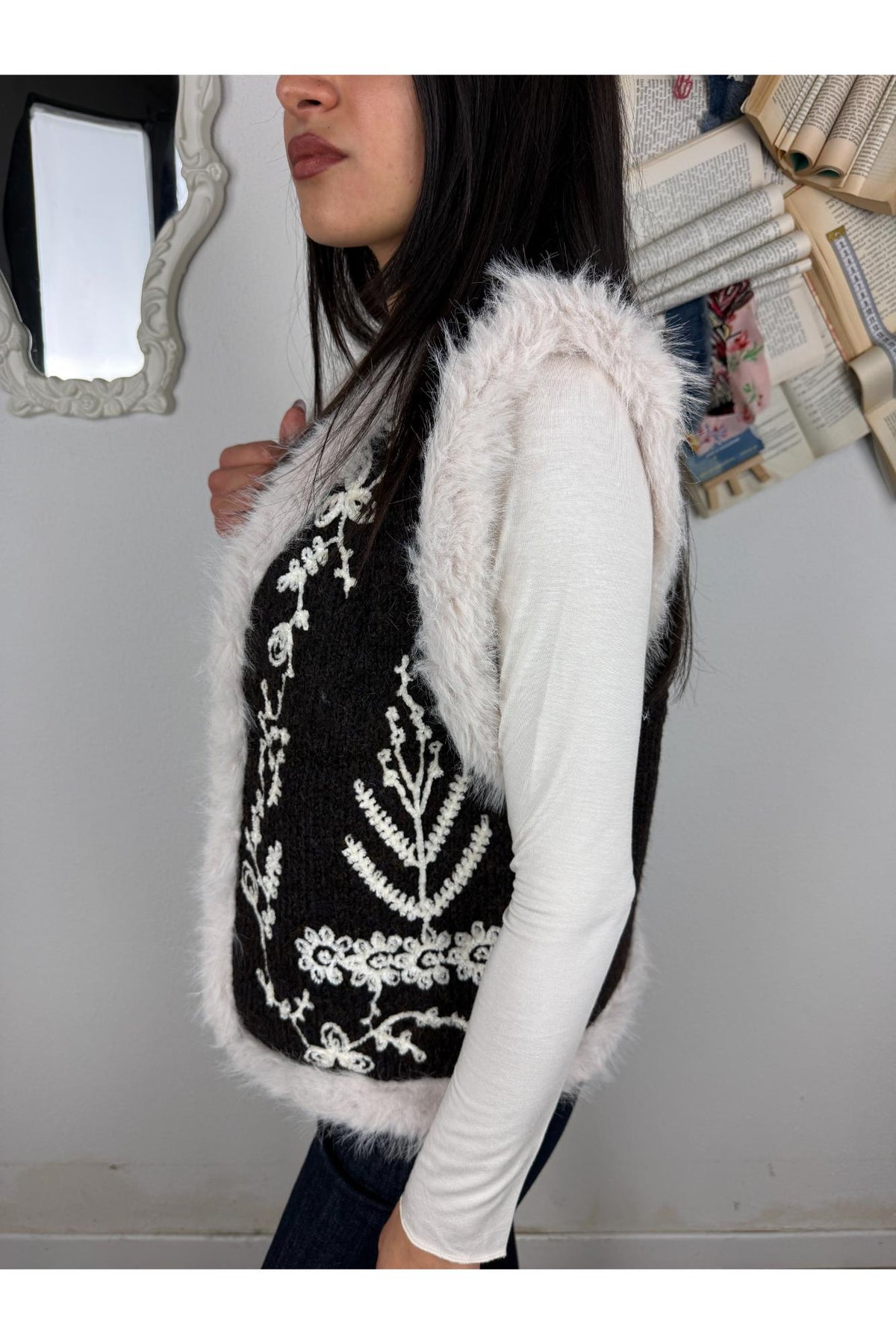SUSY MIX Gilet ricamato con ecopelliccia Susy mix Marrone