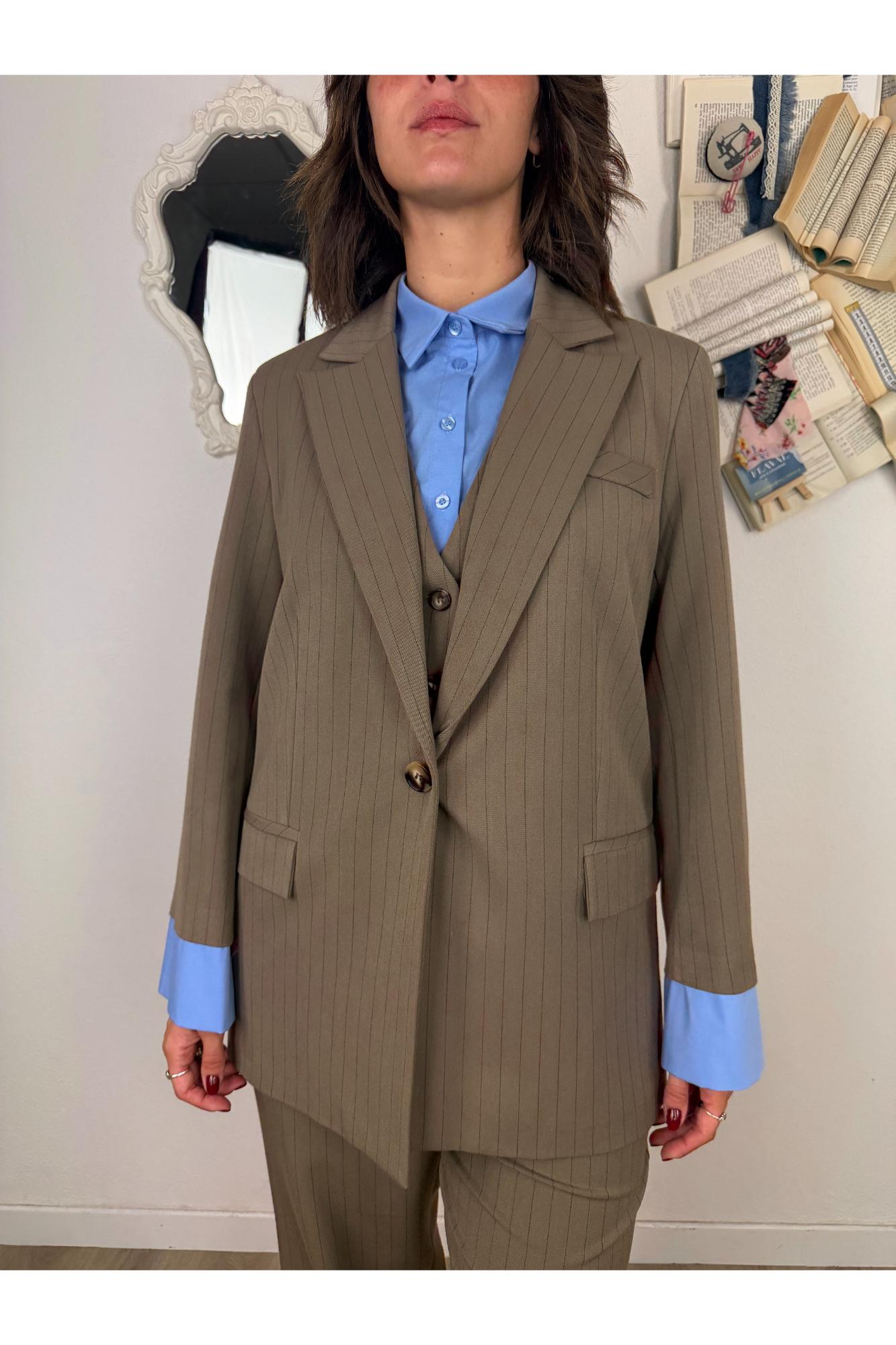 SUSY MIX Giacca gessata con polsini camicia Susy mix Fango