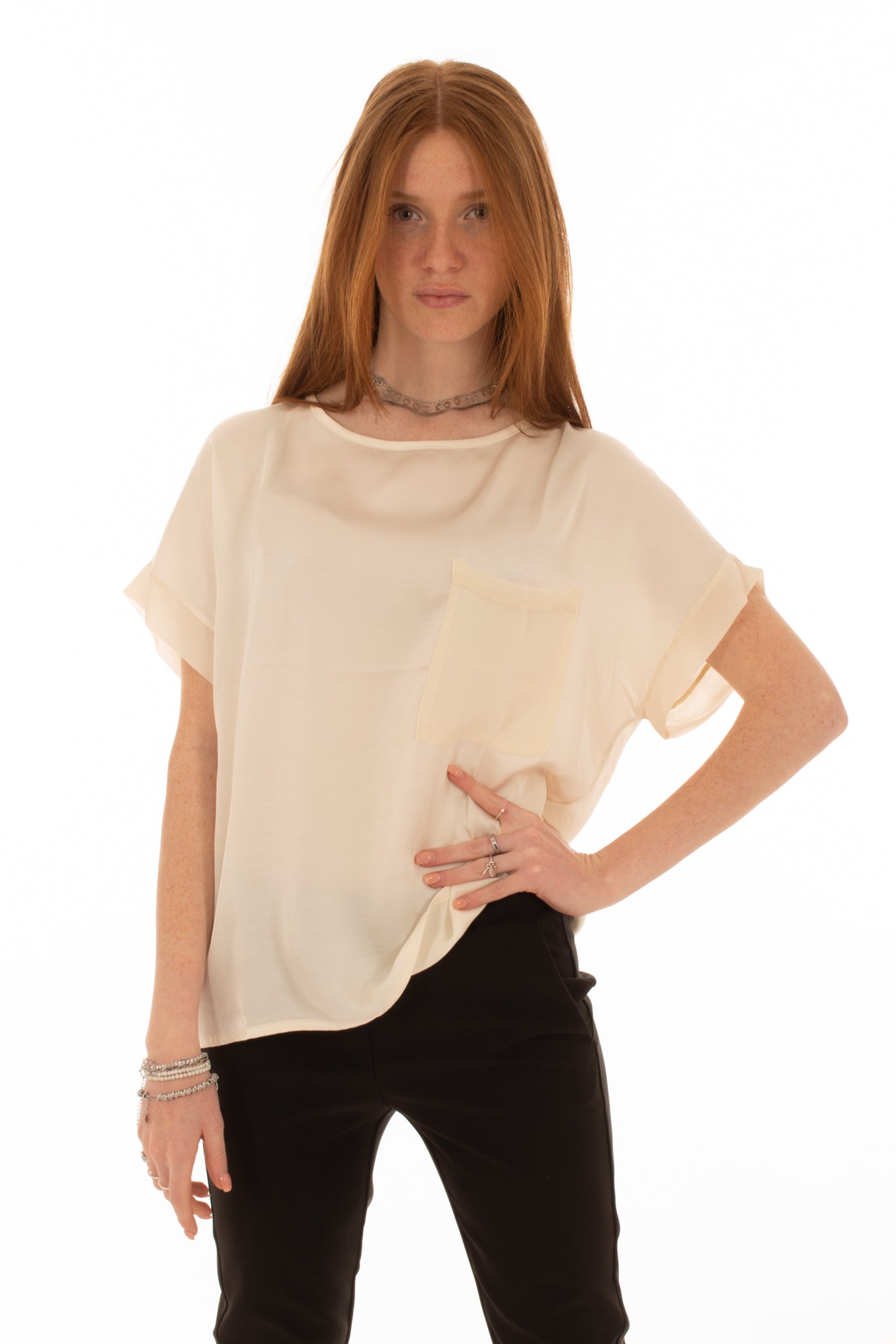 MAGLIA CON TASCHINO -ART F9428BU