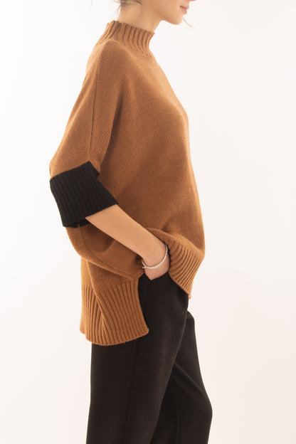 Maglione ampio con tascone Dixie - Camel